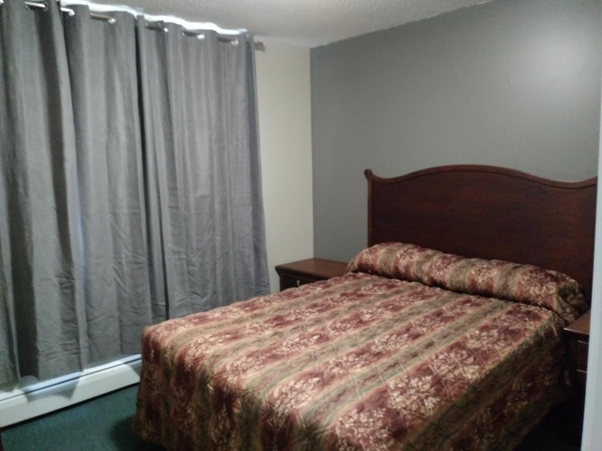 אדסון Aries Motel מראה חיצוני תמונה
