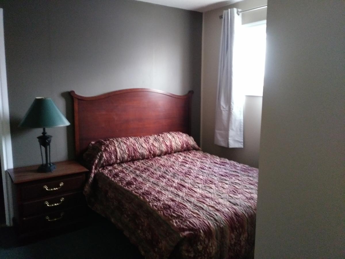 אדסון Aries Motel מראה חיצוני תמונה
