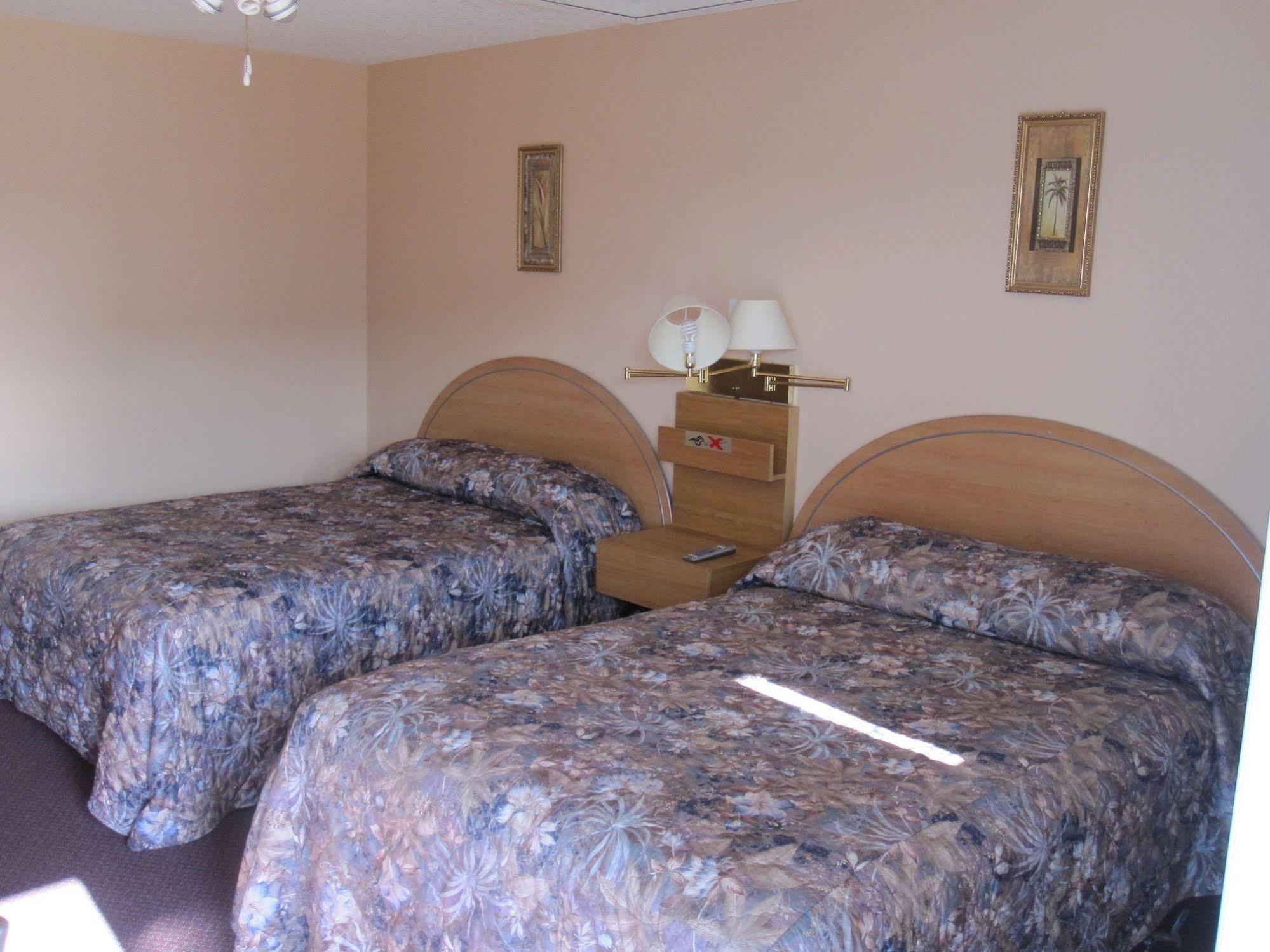 אדסון Aries Motel מראה חיצוני תמונה